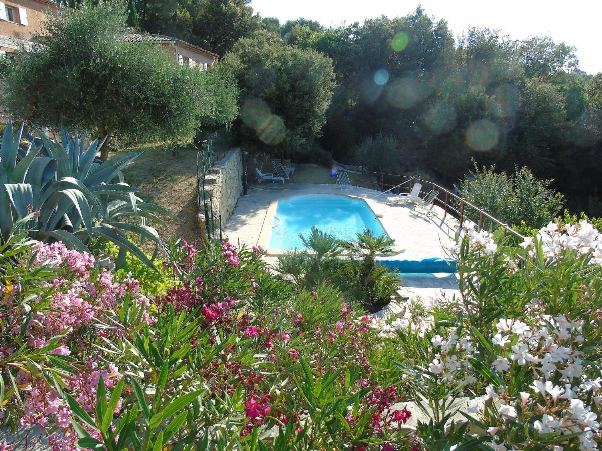 Mas Des Citronniers Bed and Breakfast Le Tignet Εξωτερικό φωτογραφία